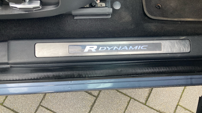 Land Rover Discovery Sport 1.5 P300e R-Dynamic HSE 5dr Auto [5 Seat] Station Wagon